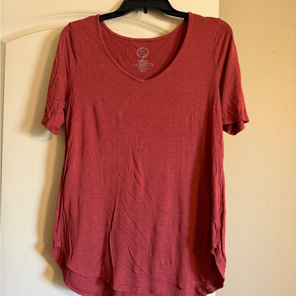 Maurices Deep Red Short Sleeve Tee